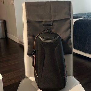 TUMI MCLAREN Torque Sling Bag